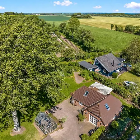Charming In Quiet Surroundings On Thyholm