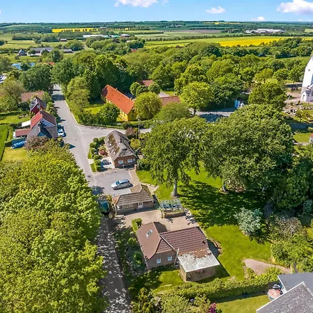 Charming In Quiet Surroundings On Hébergement de vacances Thyholm