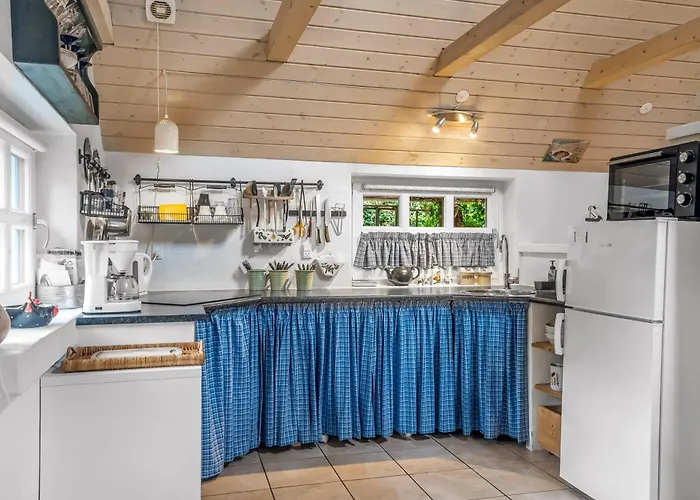 Charming In Quiet Surroundings On Thyholm