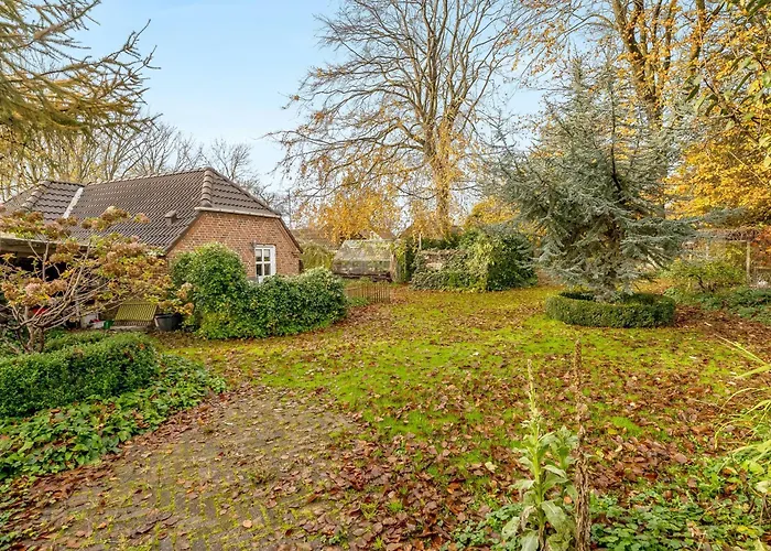 Semesterbostad Charming In Quiet Surroundings On *