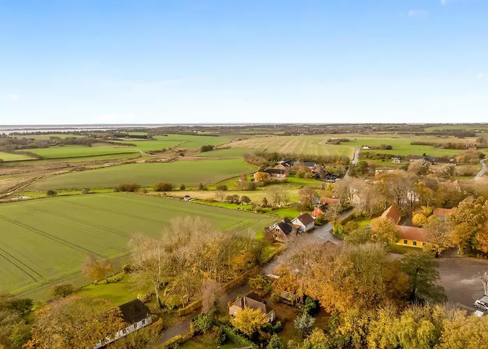 Charming In Quiet Surroundings On Thyholm